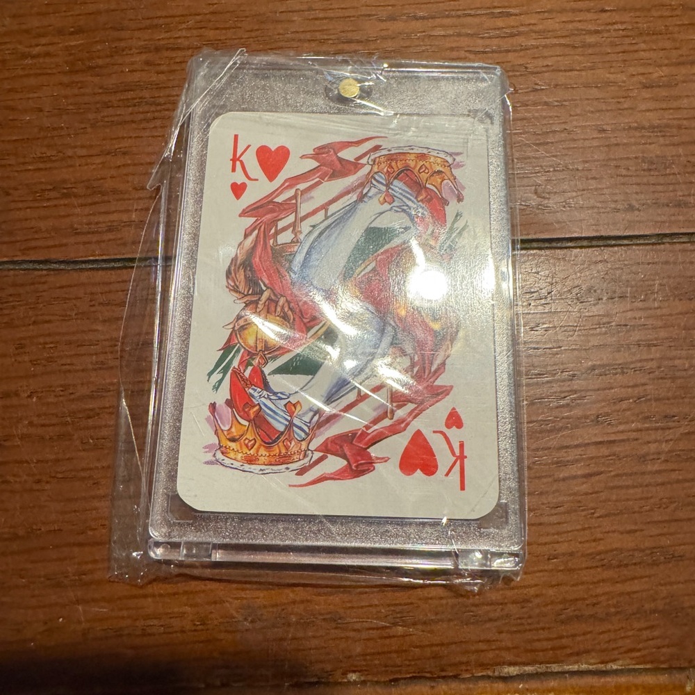 Christian Louboutin King of Hearts Card Holder - Red and White(rare)